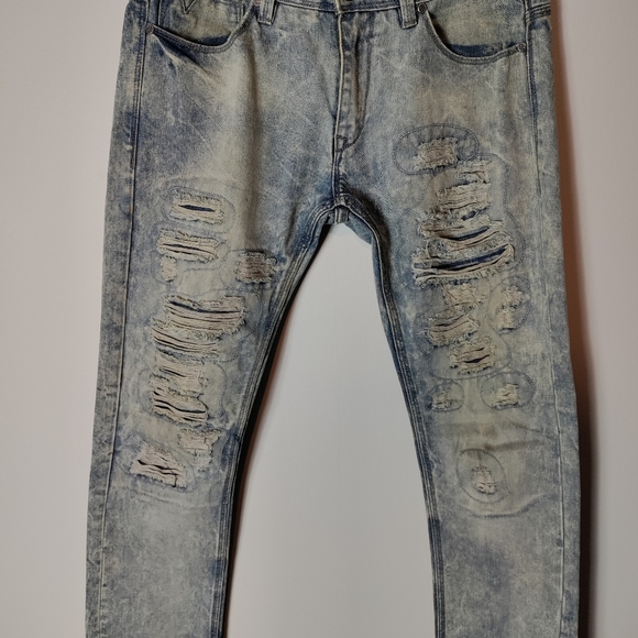 BlacX light washed distressed denim jeans - Picture 2 of 15